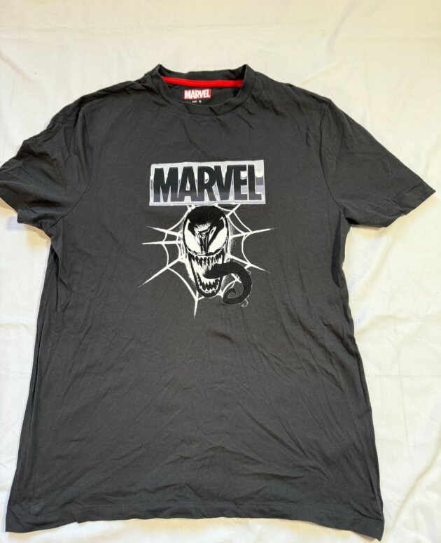 Marvel Venom (Medium)